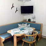 Lägenhet Gadenstaetter In Der