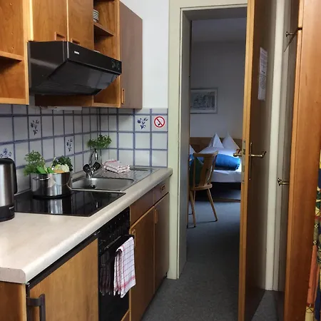 Apartment Gadenstaetter In Der City *