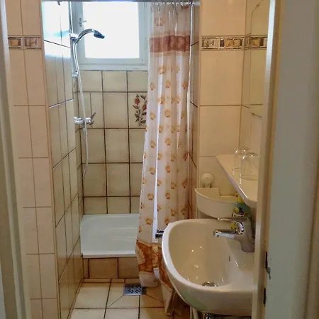 Gadenstaetter In Der Apartmán *