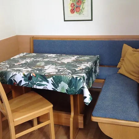 Gadenstaetter In Der Zell am See