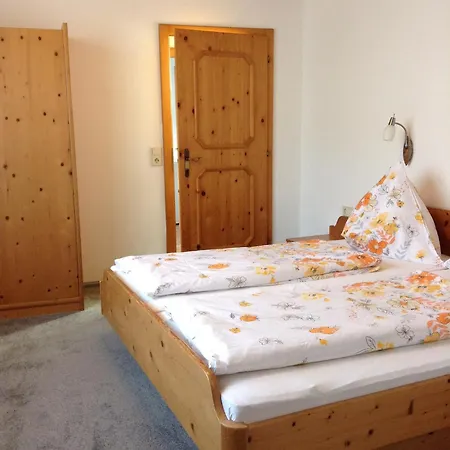 Gadenstaetter In Der Zell am See