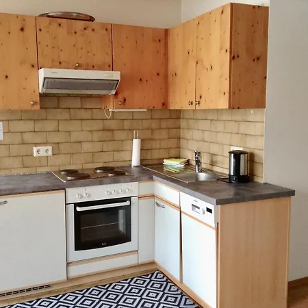 Apartment Gadenstaetter In Der City